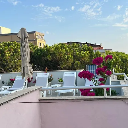 Deluxe Penthouse Golem - Mali I Robit Appartamento Golem (Tirana)
